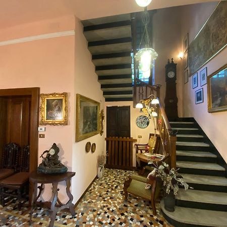 Suitecastlelakeview 1 Белано Екстериор снимка