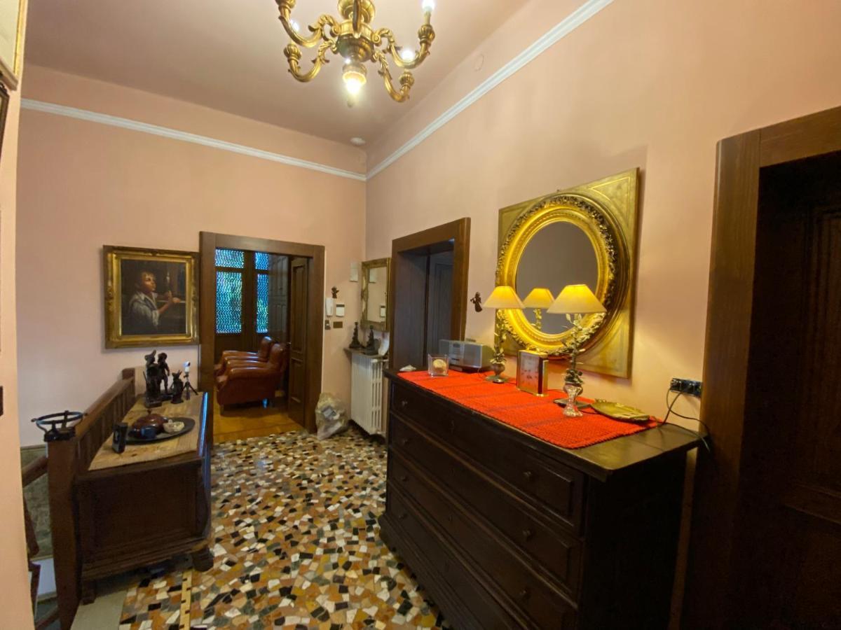 Suitecastlelakeview 1 Белано Екстериор снимка